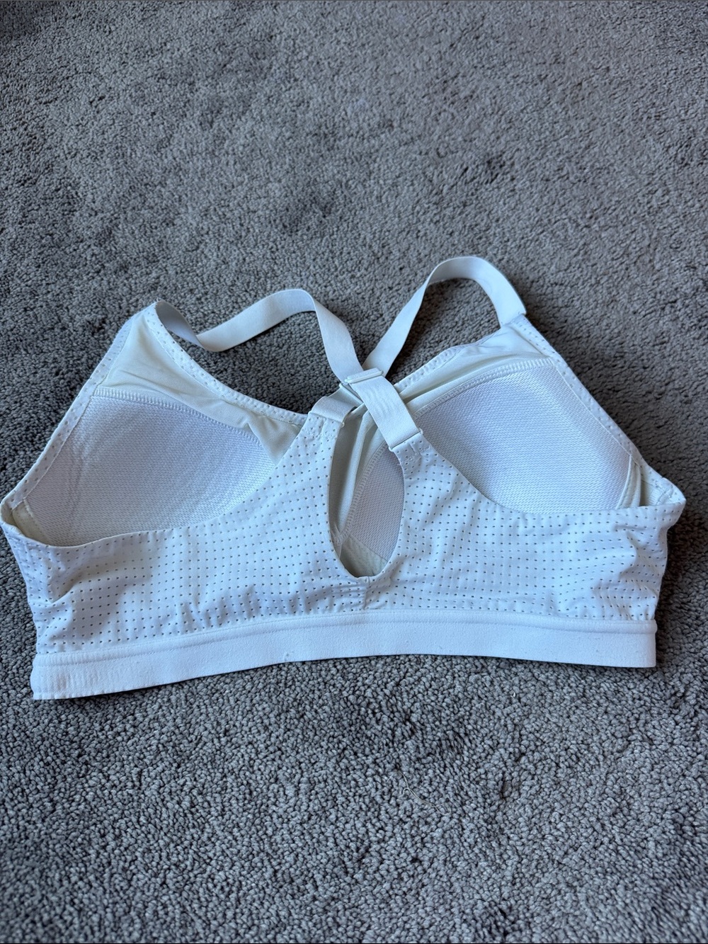 Victoria’s Secret VSX White Sports Bra 34C Racerback Padded Gym Workout - Picture 3 of 4